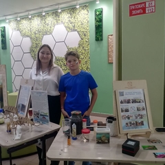 Наставники «Кванториума Сибирь» провели мастер-классы на семейном фестивале «Экоцивилизация: взрослые и дети»